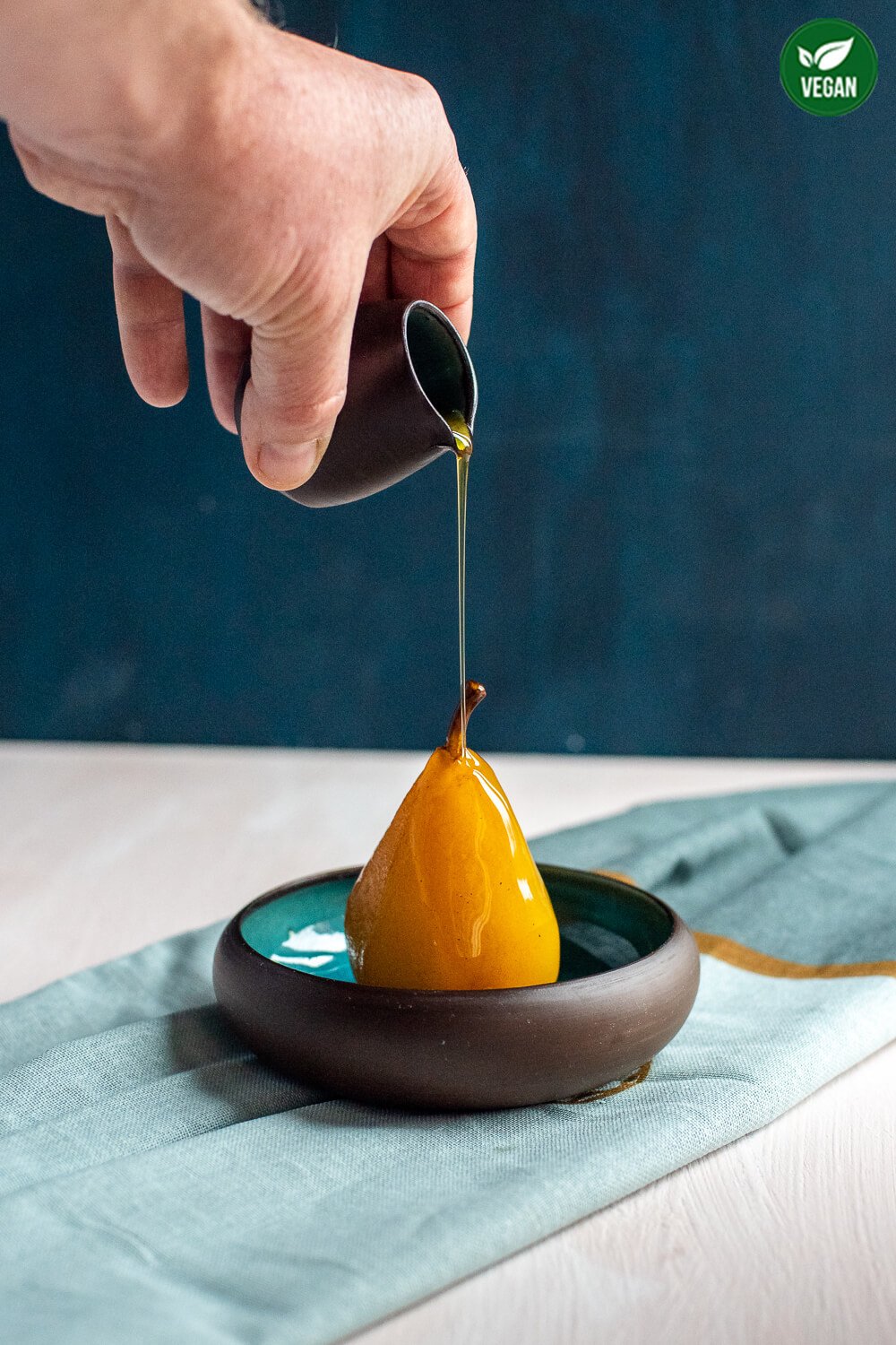 Spiced Whisky Poached Pears – preparation step 3