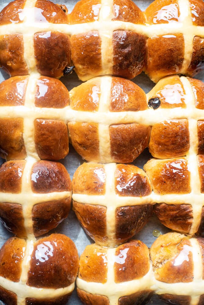 Traditional Hot Cross Buns – preparation step 1