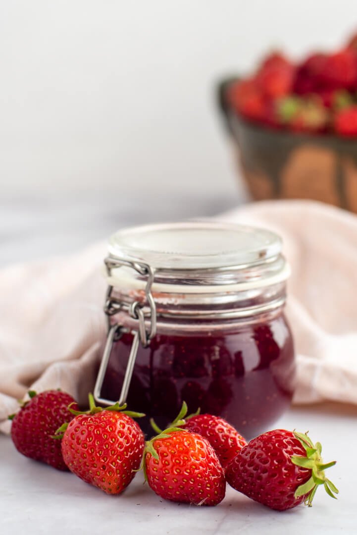 Strawberry & Elderflower Jam – preparation step 7