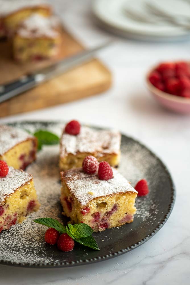 Raspberry Lemon Sheet Cake – preparation step 5
