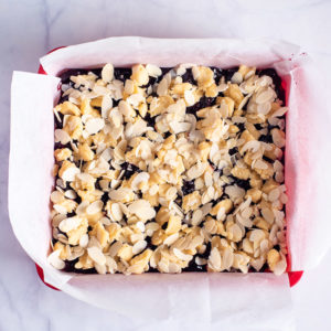 Cherry Almond Cookie Bars – preparation step 4